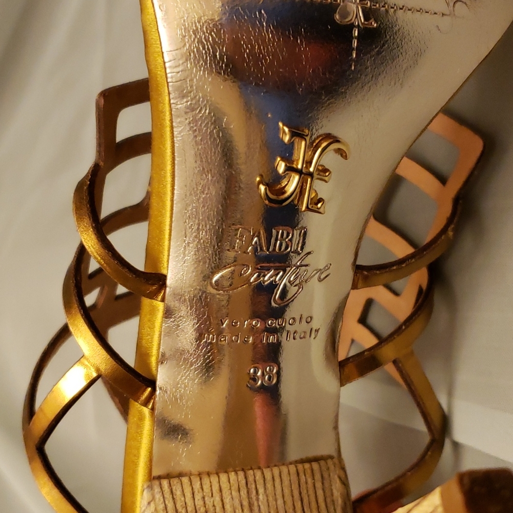 Fabi Couture gold cutout leather heels 38/7 - Picture 8 of 8